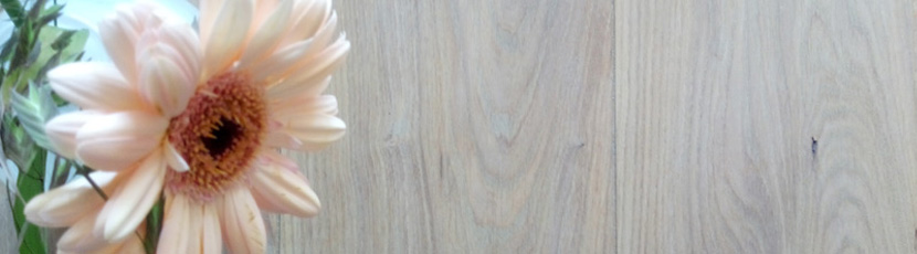 Houten vloeren schuren. Ze worden weer helemaal als nieuw. Kan ik een houten vloer schuren?